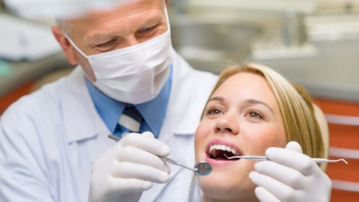 Quá trình nhổ răng khôn cần đảm bảo vô khuẩn tuyệt đối